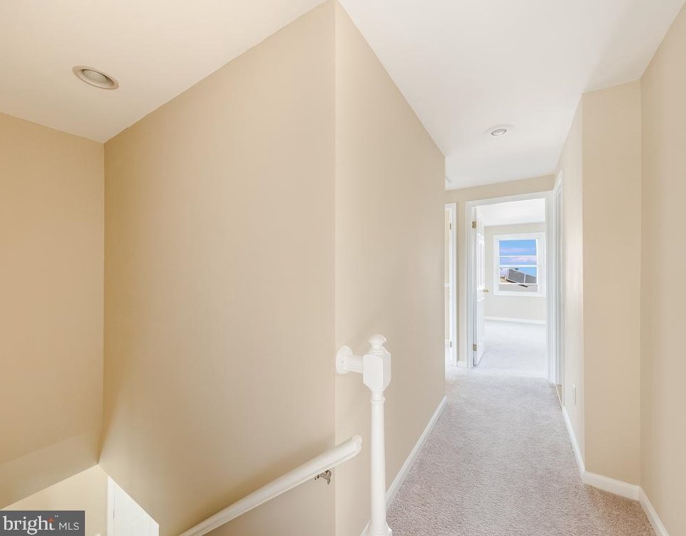 102 Cameron St, Dulles VA  20164-1908 exterior