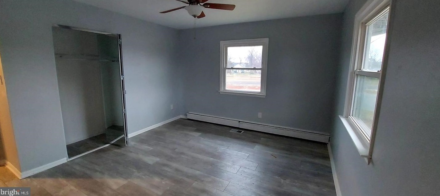 1001 Sterling Blvd, Dulles VA  20164-0043 exterior