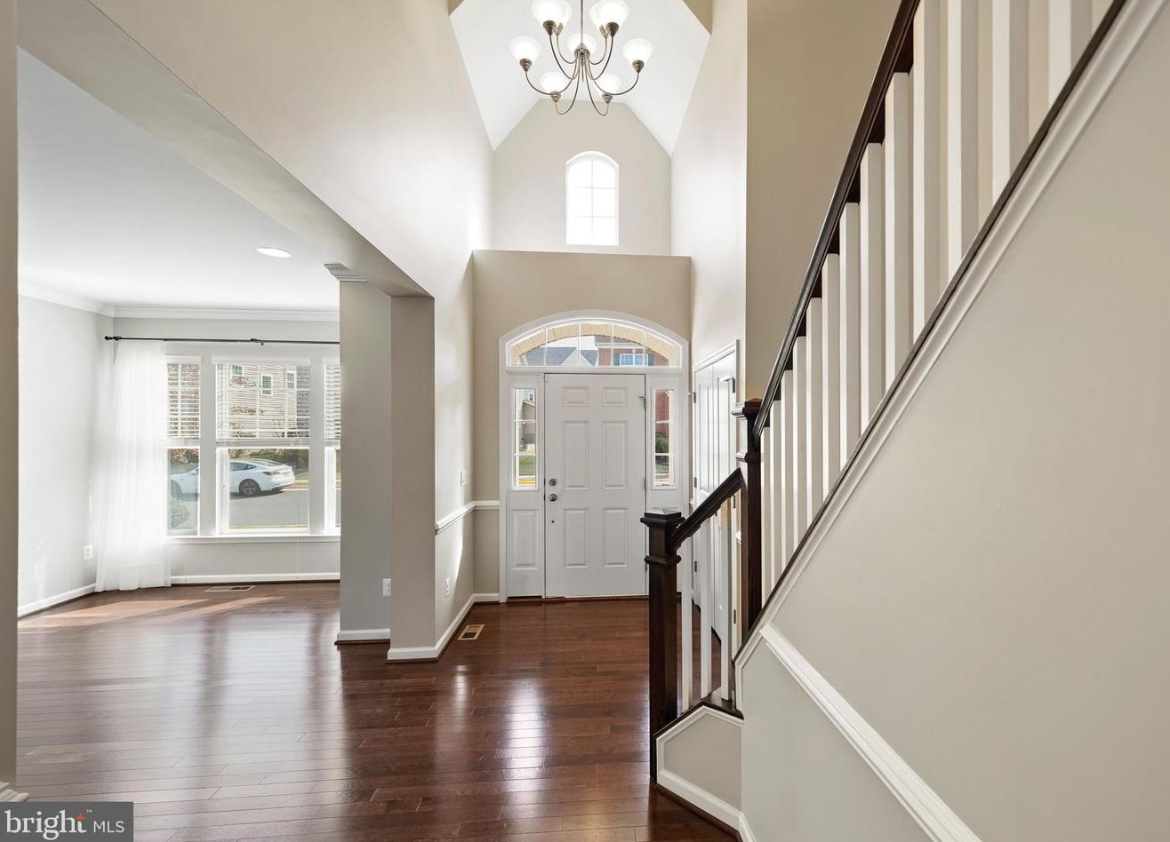 21115 Potomac Trail Cir, Ashburn VA  20148-4371 exterior