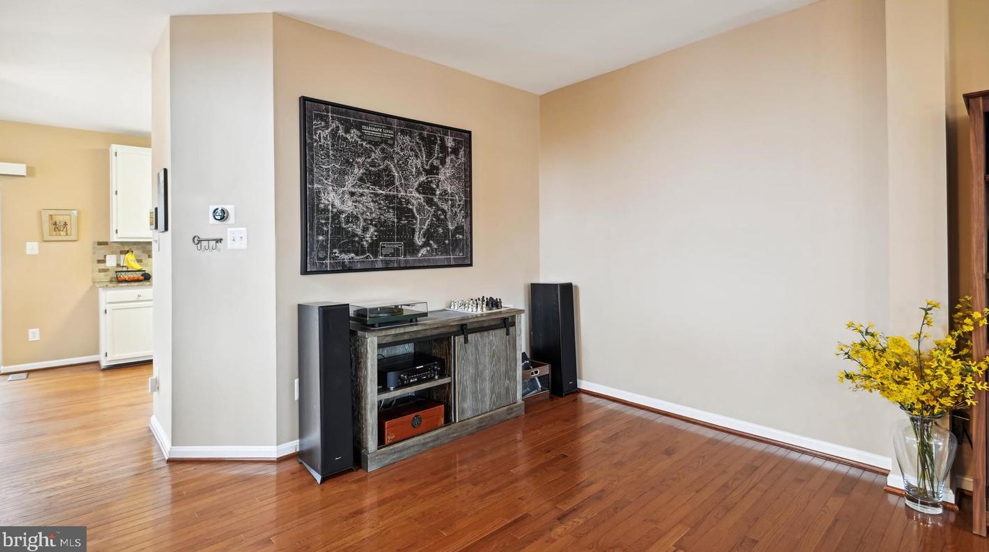 45483 Bluemont Junction Sq, Dulles VA  20164-5355 exterior