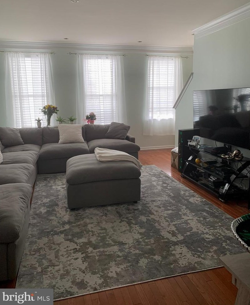 42818 Eggleston Ter, Fairfax VA  20152-6749 exterior