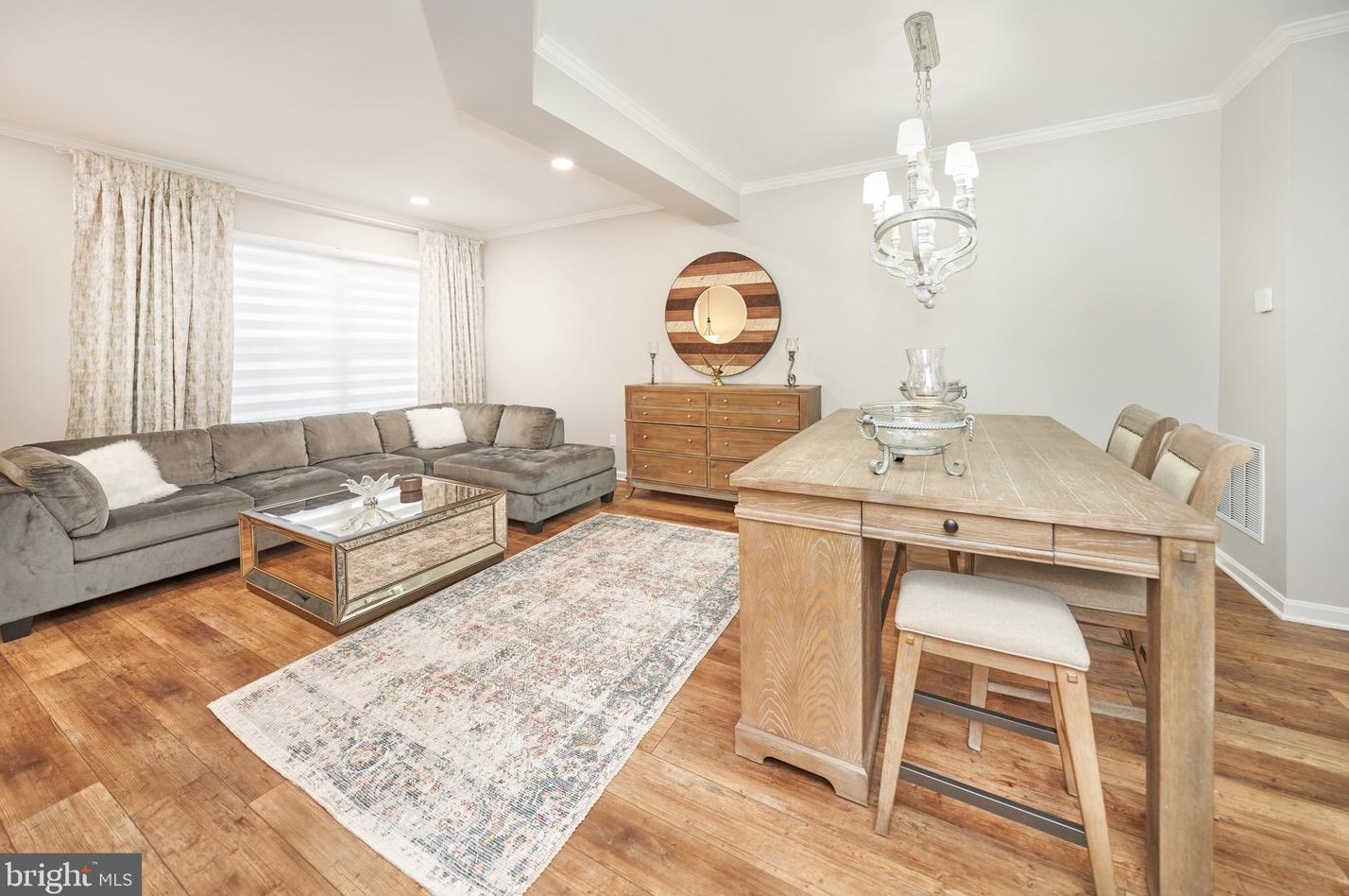 20929 Cherokee Ter, Dulles VA  20165-5855 exterior