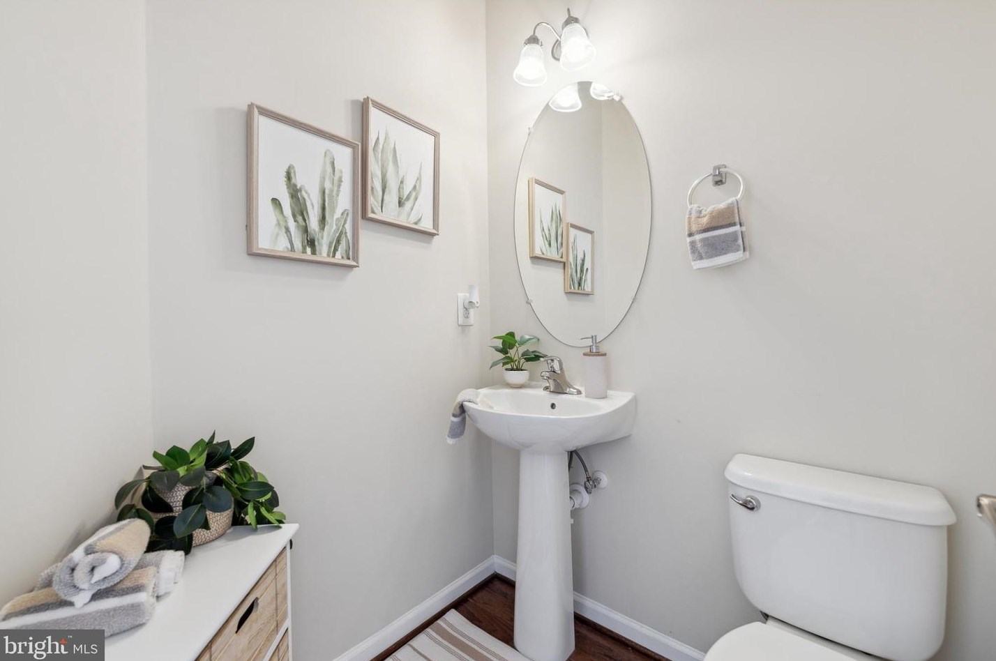 43468 Hopestone Ter, Fairfax VA  20152-1993 exterior