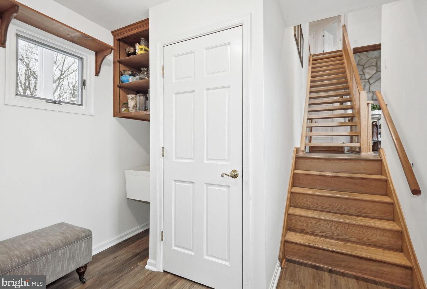 23972 Deep Hollow Ln, Stone Ridge VA  20105-2120 exterior