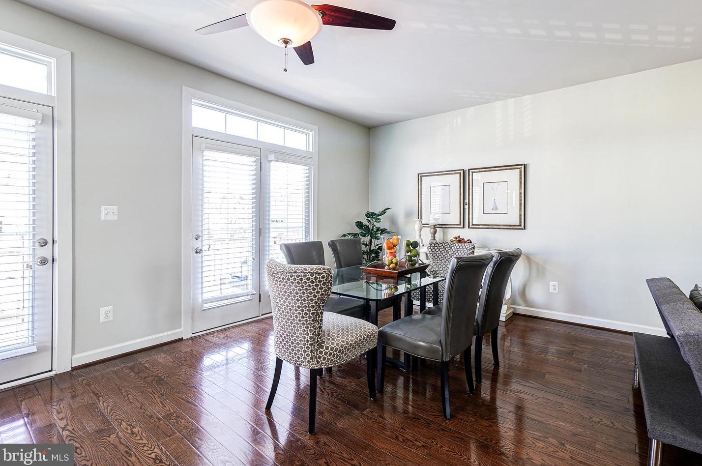 20724 Exchange St, Ashburn VA  20147-6506 exterior