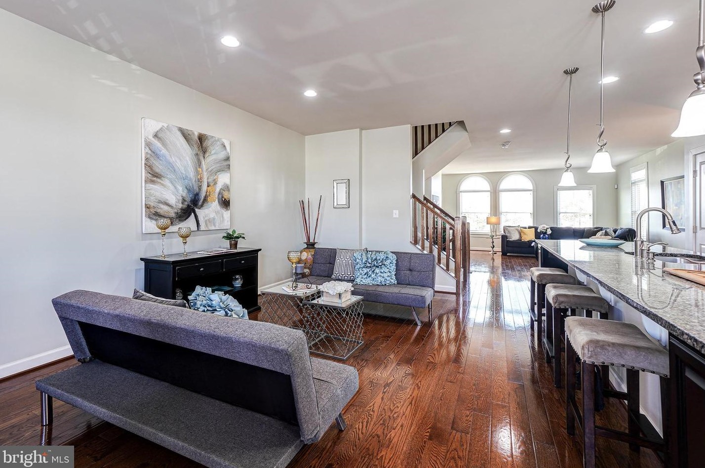 20724 Exchange St, Ashburn VA  20147-6506 exterior