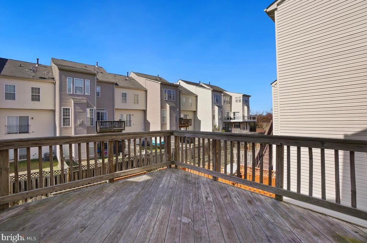 25129 Cutgrass Ter, Stone Ridge VA 20105-5639 exterior