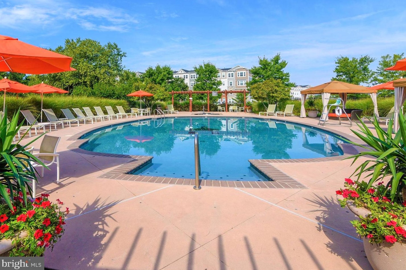 25129 Cutgrass Ter, Stone Ridge VA 20105-5639 exterior