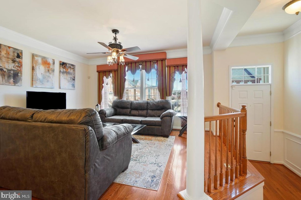 25129 Cutgrass Ter, Stone Ridge VA 20105-5639 exterior