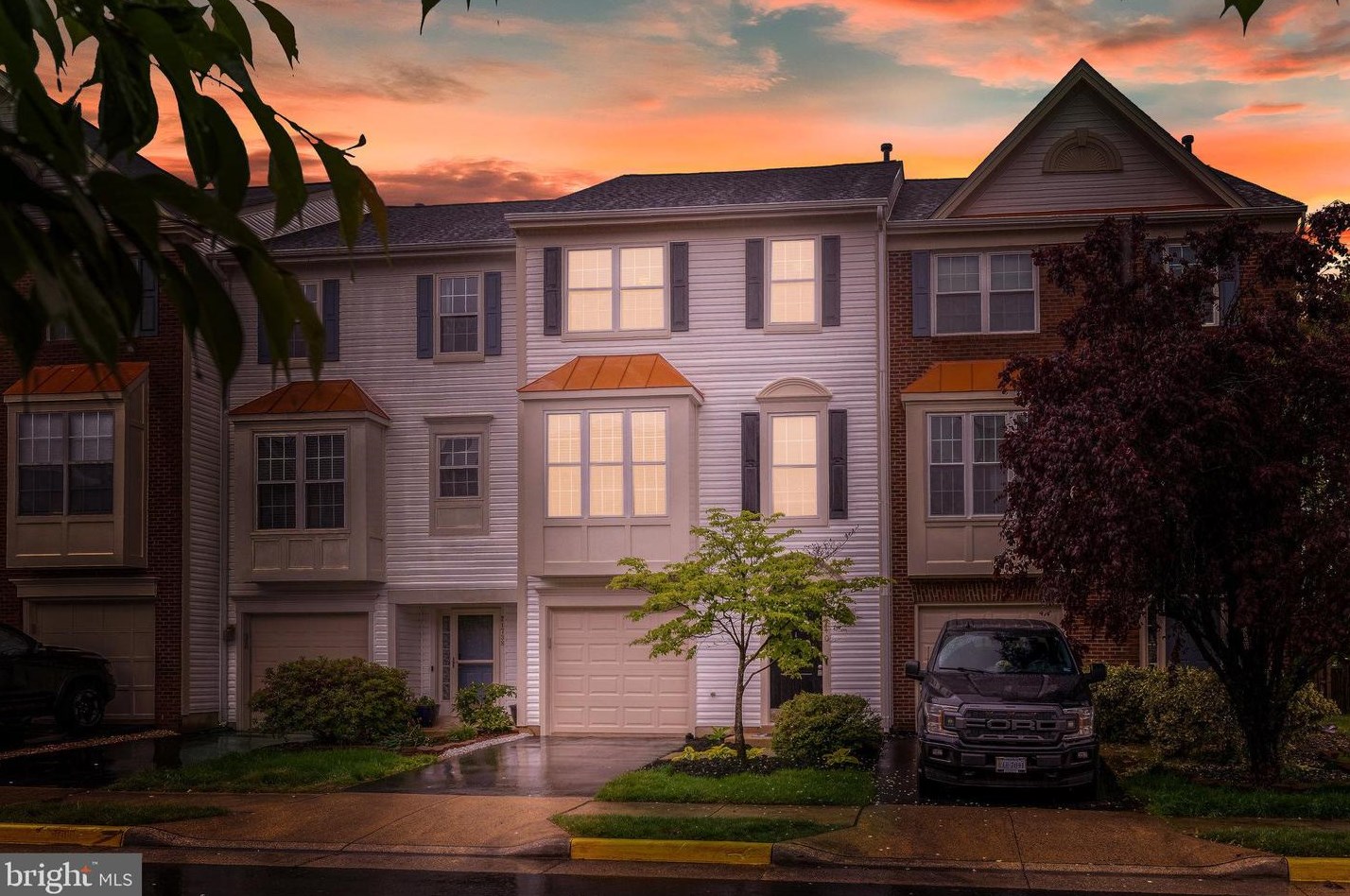 21740 Kings Crossing Ter, Ashburn VA  20147-4515 exterior