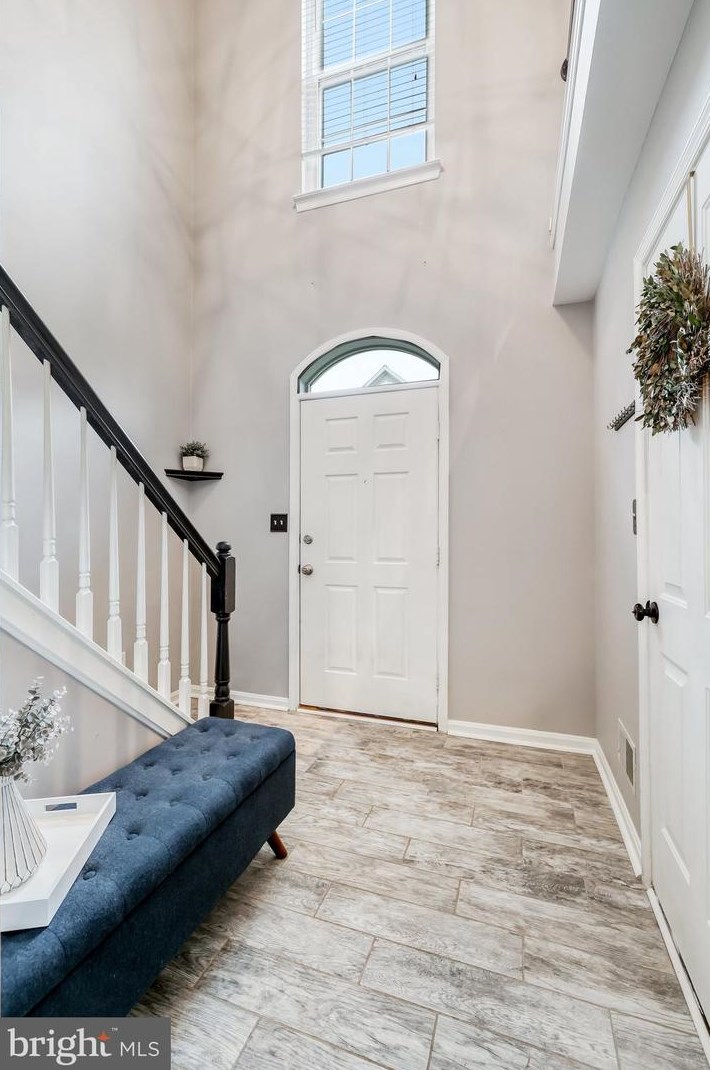 21740 Kings Crossing Ter, Ashburn VA  20147-4515 exterior