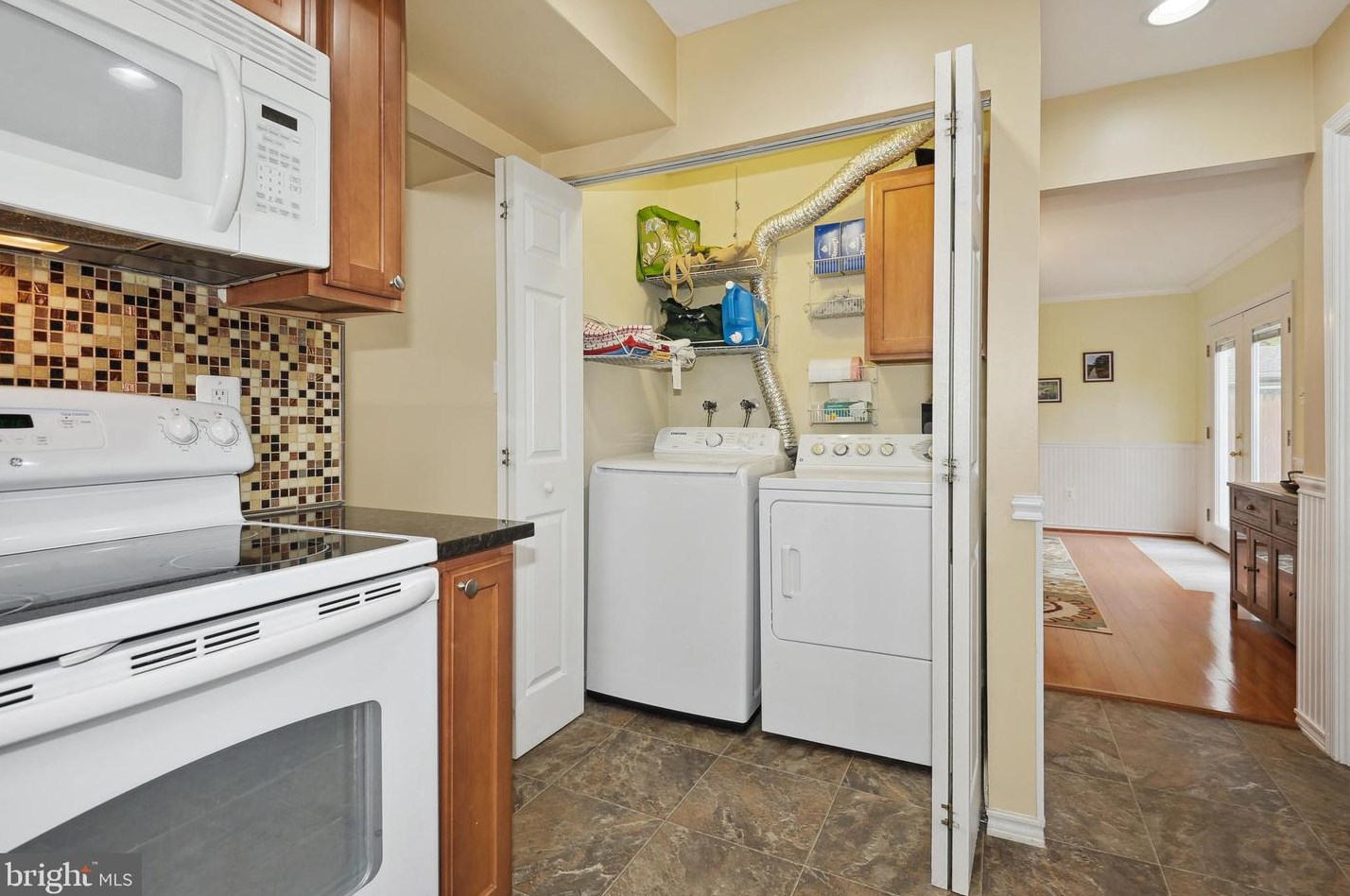 308 Hanford Ct, Dulles VA  20164-2518 exterior