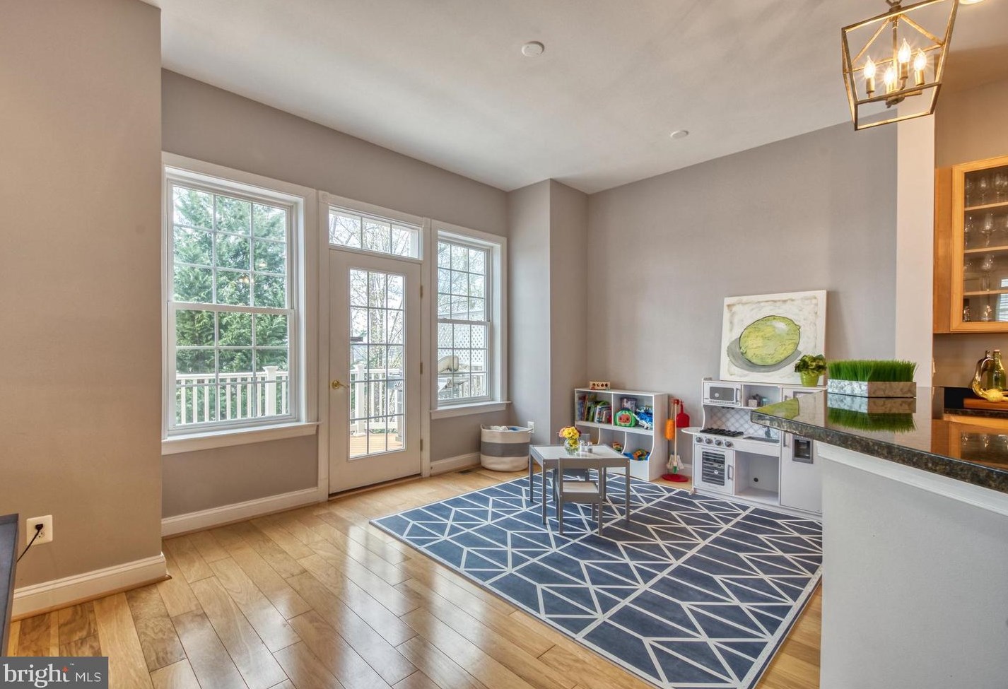 47640 Paulsen Sq, Dulles VA  20165-5193 exterior