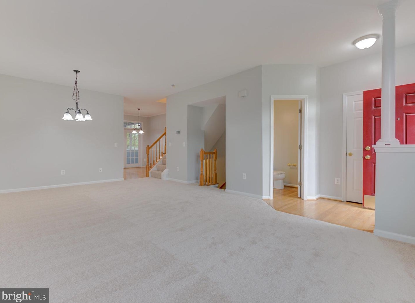 20362 Hartwell St, Ashburn VA  20147-3651 exterior