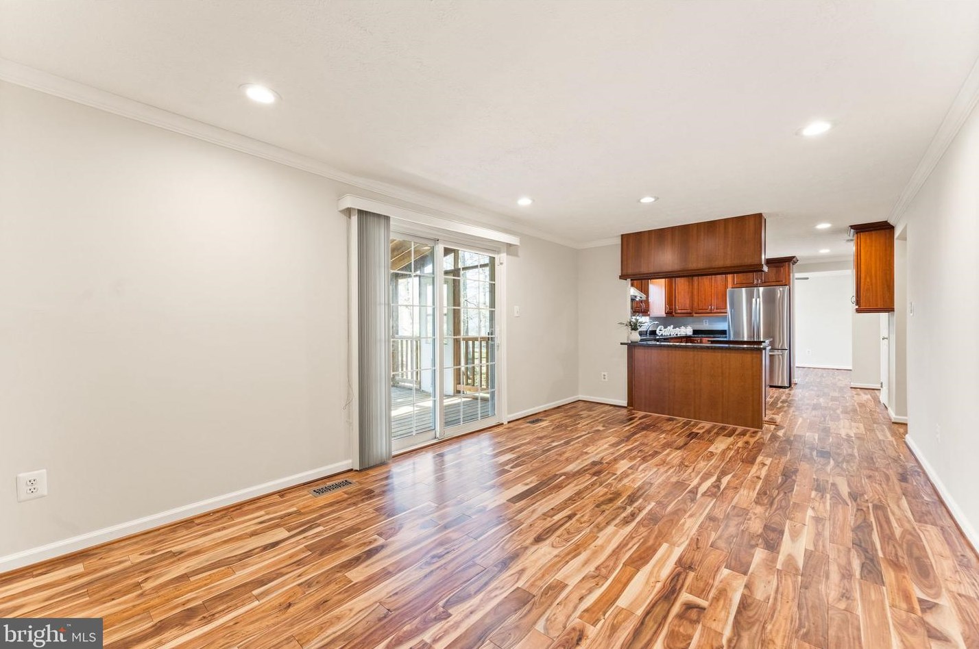 111 Gold Thorn Way, Dulles VA  20164-2816 exterior