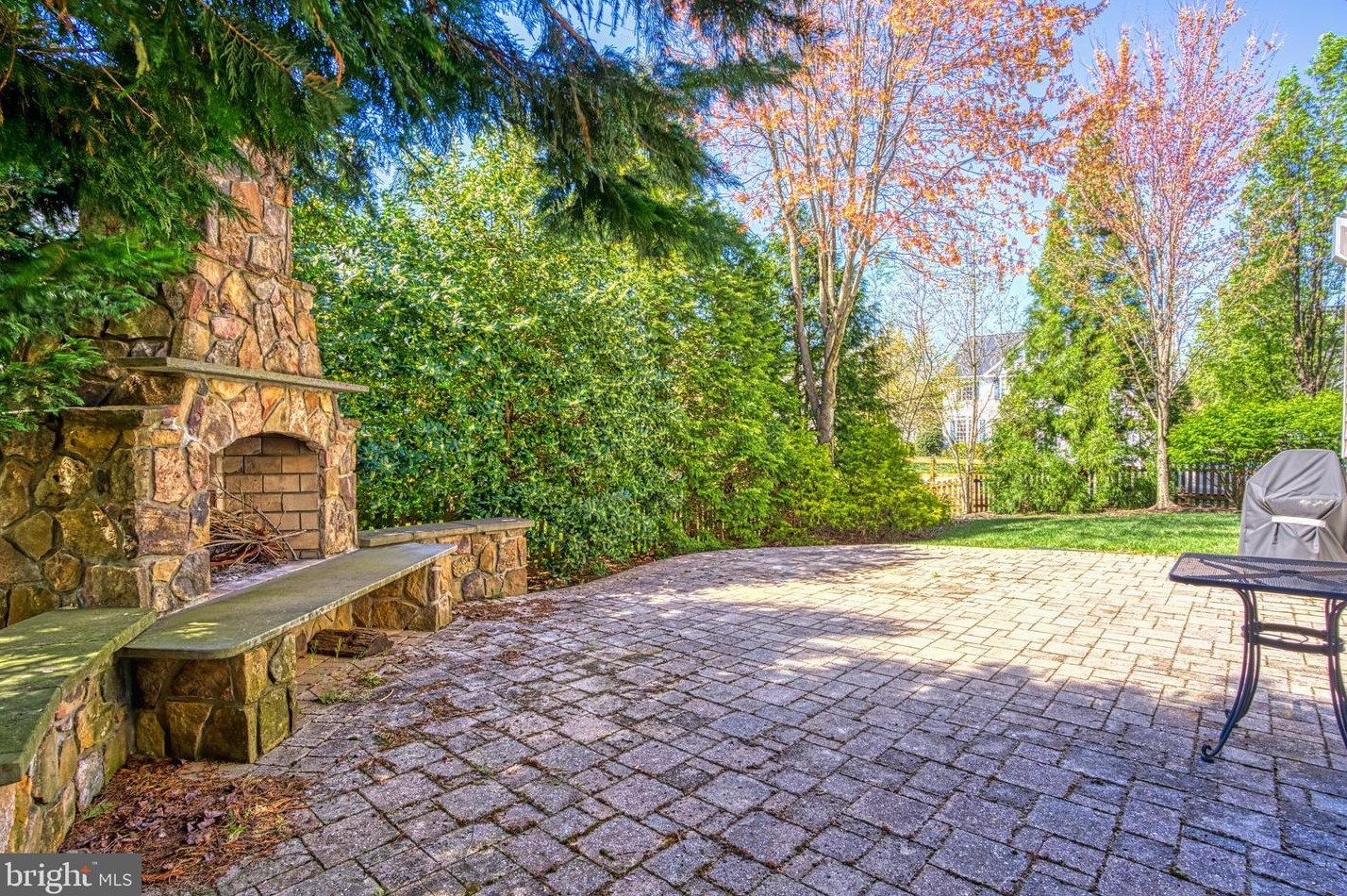 24765 Stone Pillar Dr, Stone Ridge VA  20105-2953 exterior