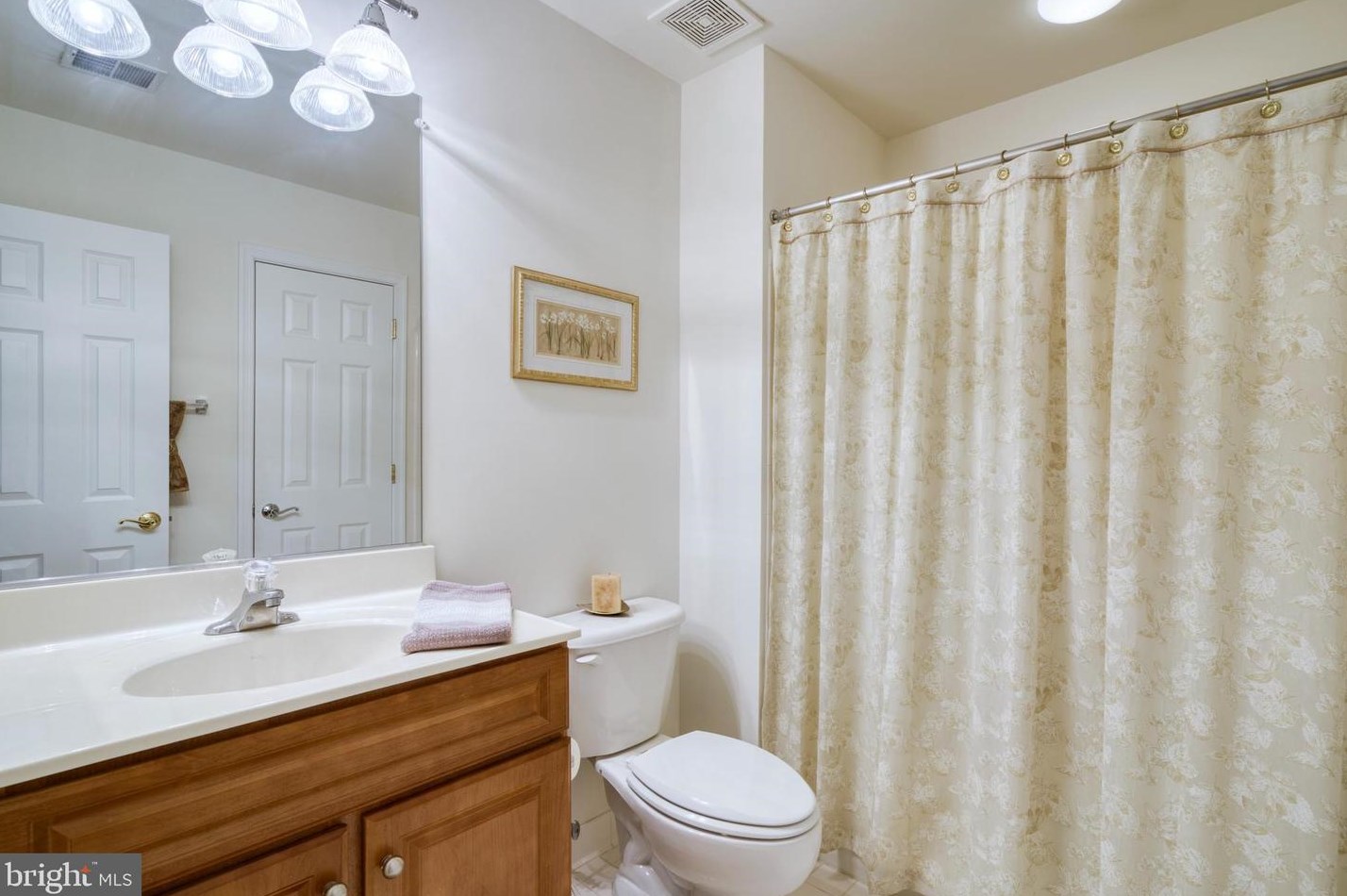 24765 Stone Pillar Dr, Stone Ridge VA  20105-2953 exterior