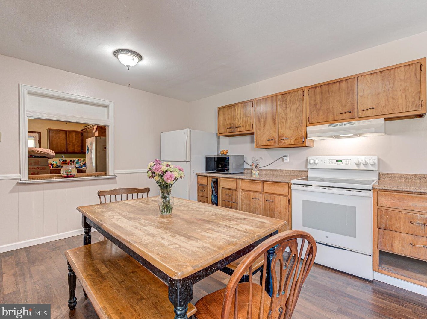 204 Joshua Ct, Dulles VA 20164-4622 exterior