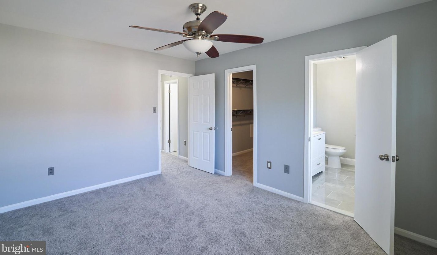 21782 Rockwood Ter, Dulles VA  20164-7035 exterior