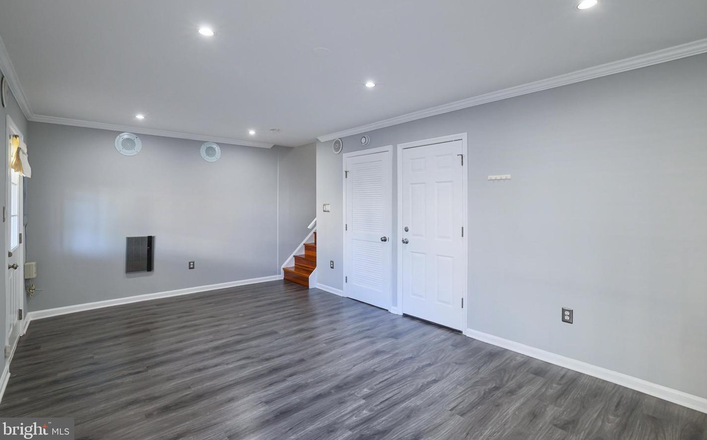 21782 Rockwood Ter, Dulles VA  20164-7035 exterior
