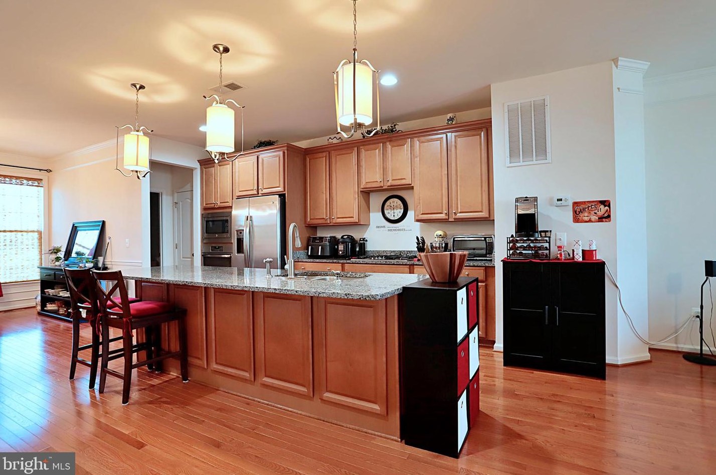 42364 Benfold Sq, Ashburn VA  20148-7602 exterior