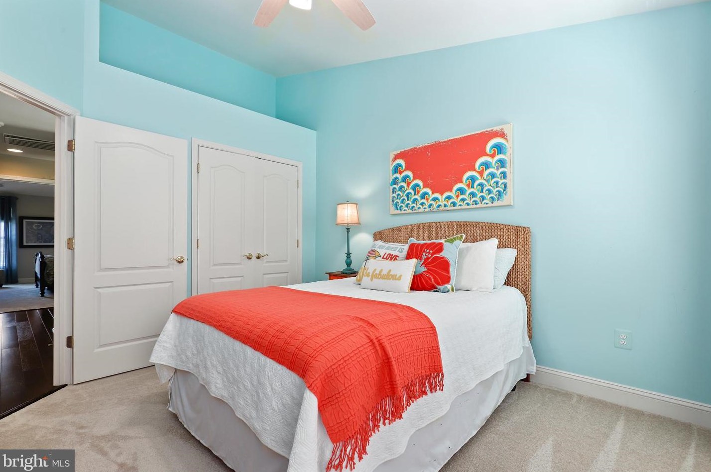 25546 Oak Medley Ter, Stone Ridge VA  20105-2665 exterior