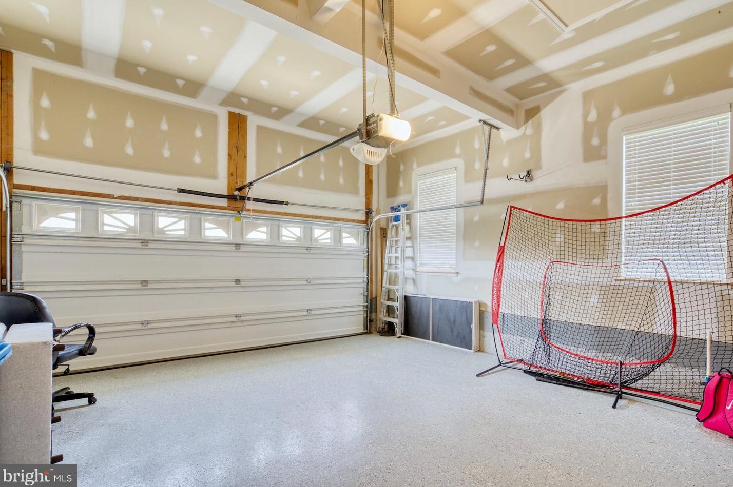 25190 Fortitude Ter, Fairfax VA  20152-6052 exterior