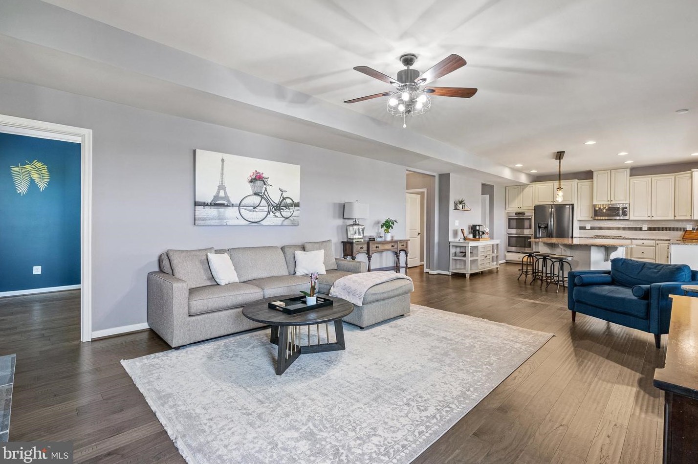 25849 Racing Sun Dr, Stone Ridge VA  20105-5838 exterior