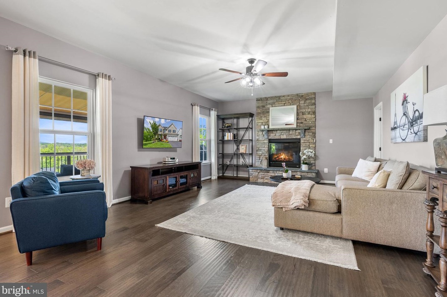 25849 Racing Sun Dr, Stone Ridge VA  20105-5838 exterior