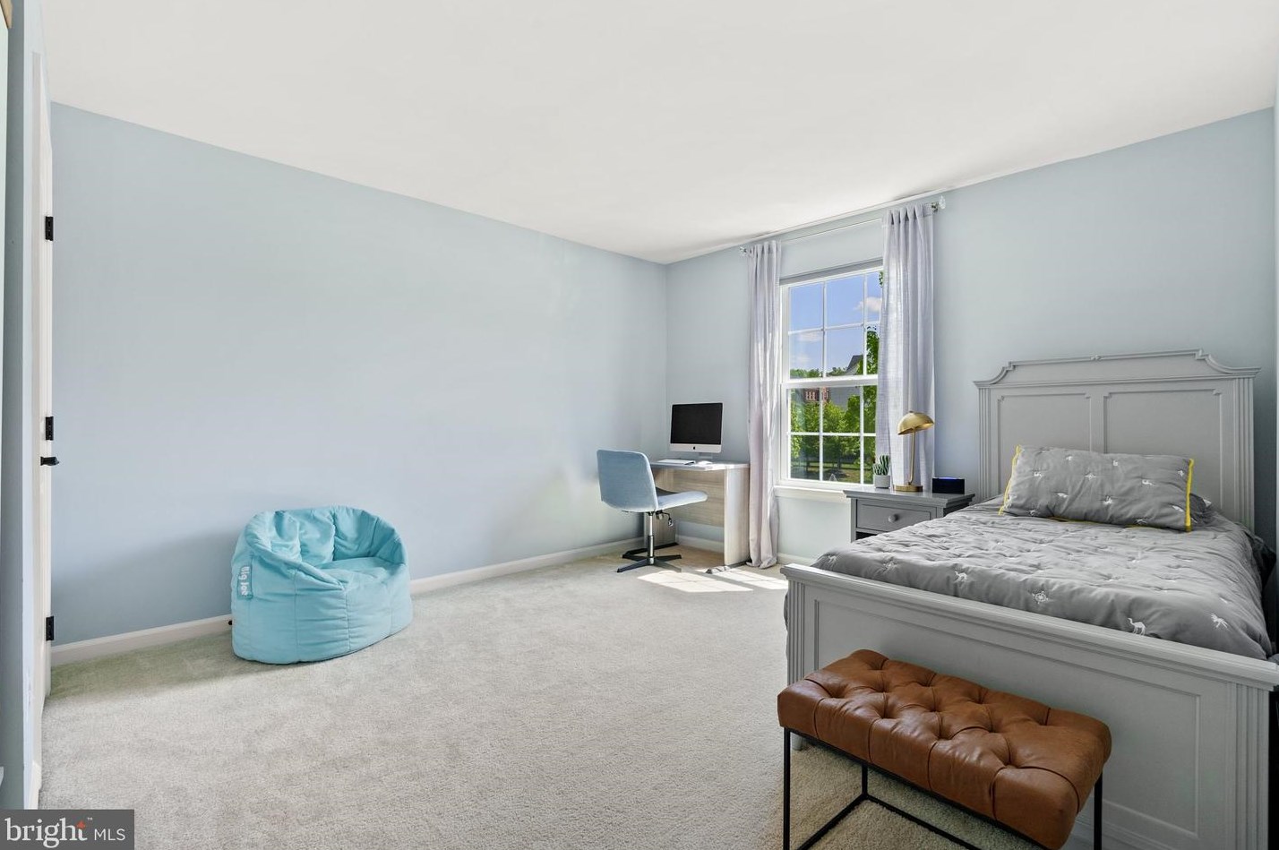 25849 Racing Sun Dr, Stone Ridge VA  20105-5838 exterior