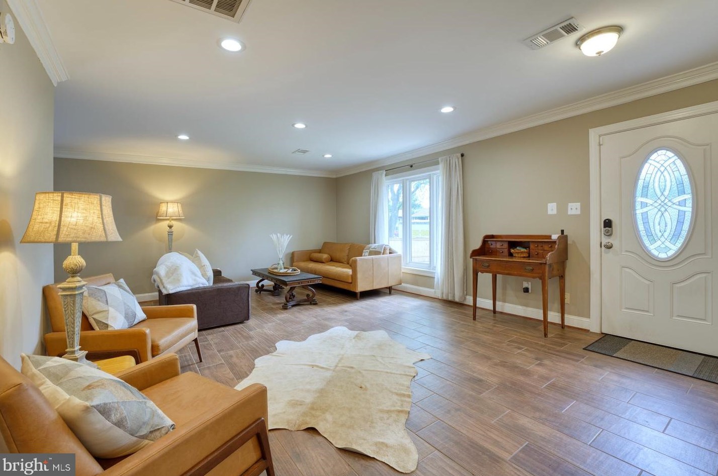 102 Harrison Rd, Dulles VA  20164-2716 exterior