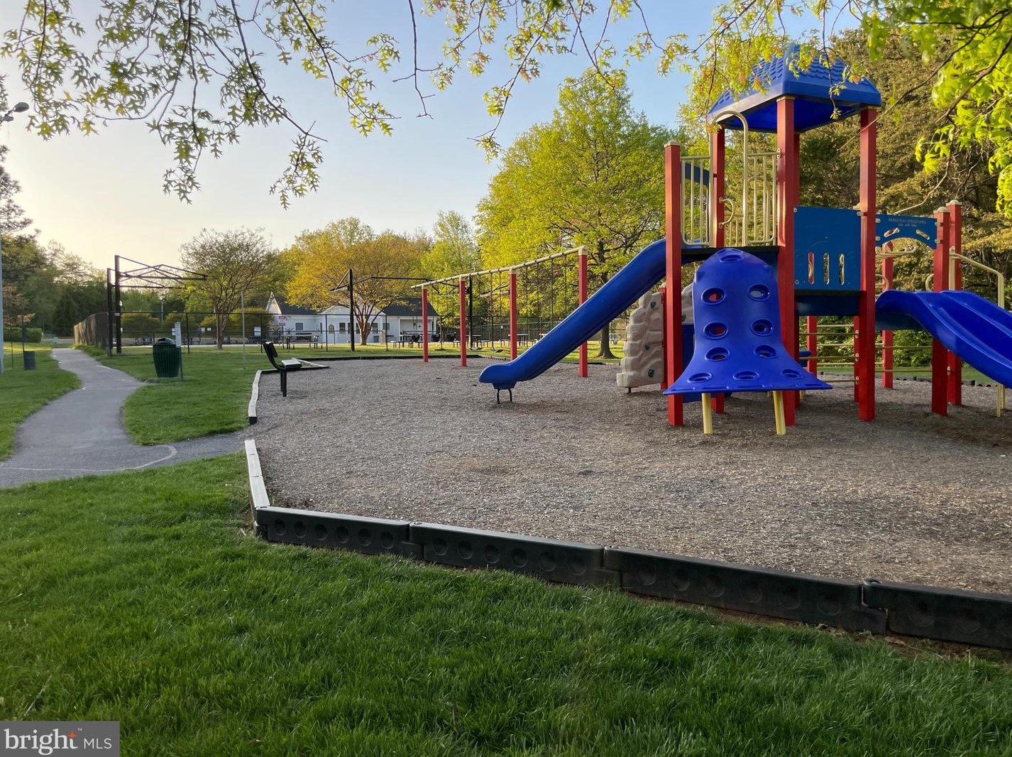 103 Cherry Tree Ct, Dulles VA  20164-2402 exterior