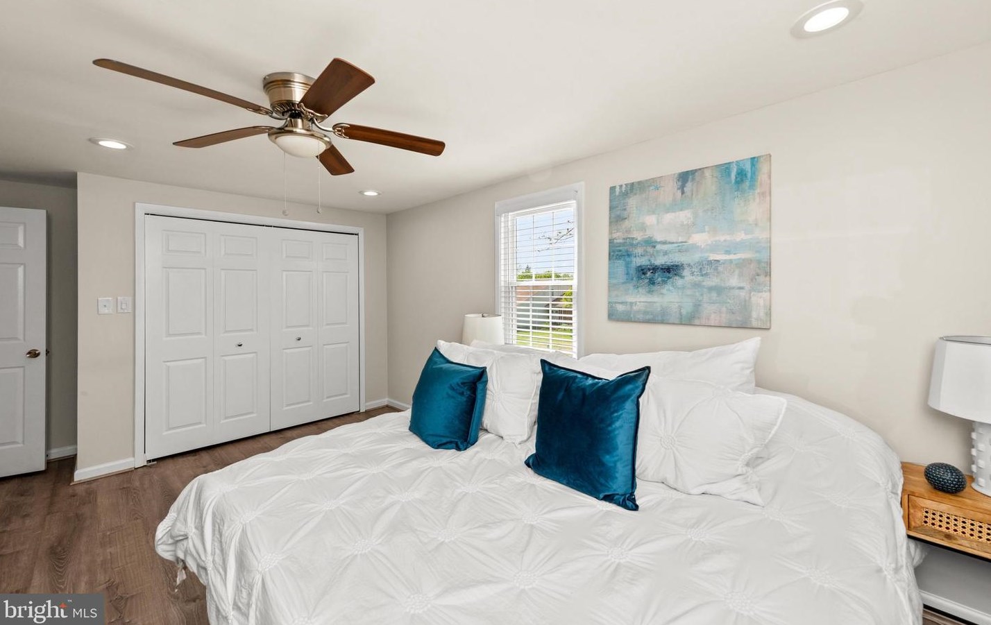 103 Cherry Tree Ct, Dulles VA  20164-2402 exterior