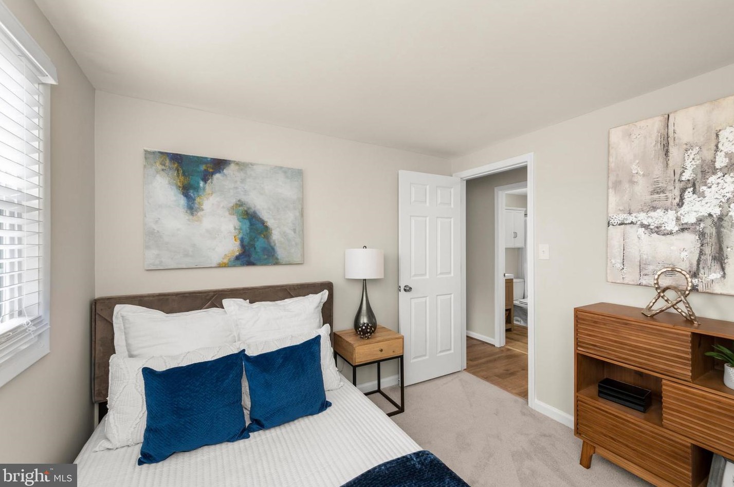 103 Cherry Tree Ct, Dulles VA  20164-2402 exterior