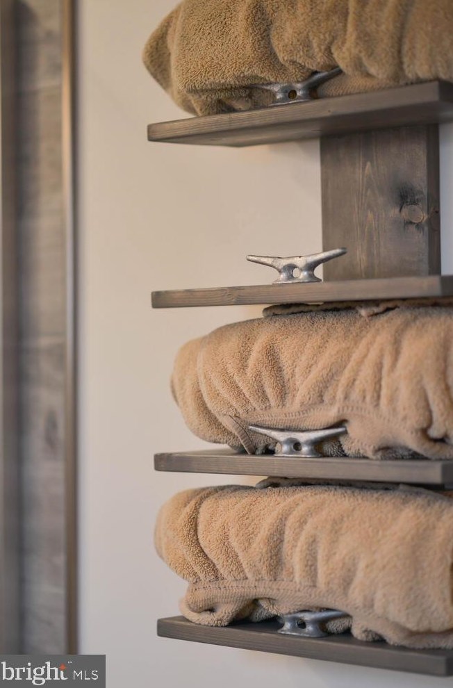 103 Cherry Tree Ct, Dulles VA  20164-2402 exterior