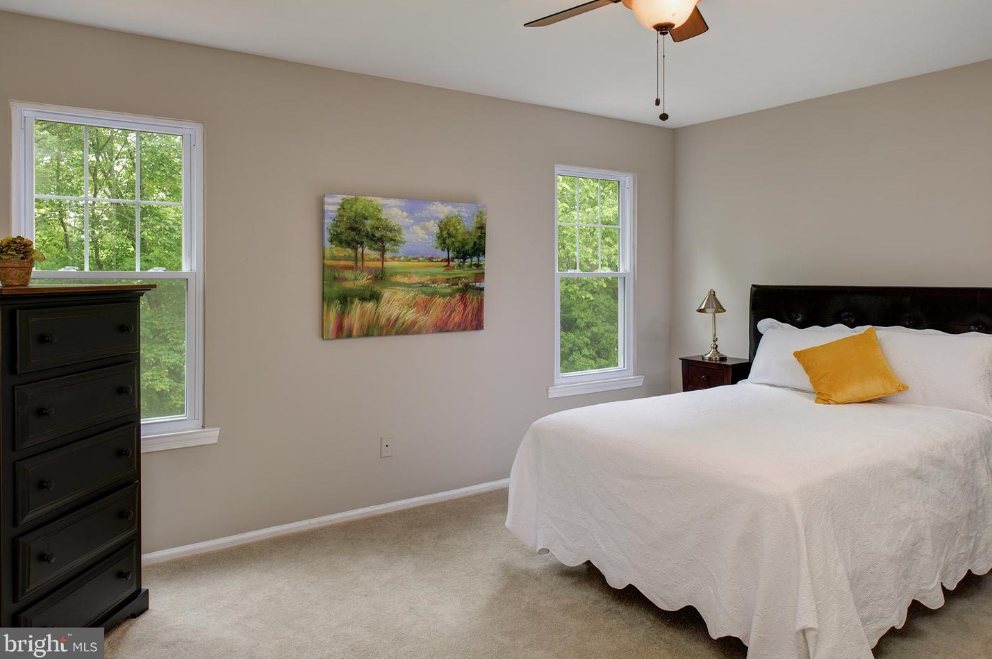 7 Oakdale Ct, Dulles VA  20165-5642 exterior