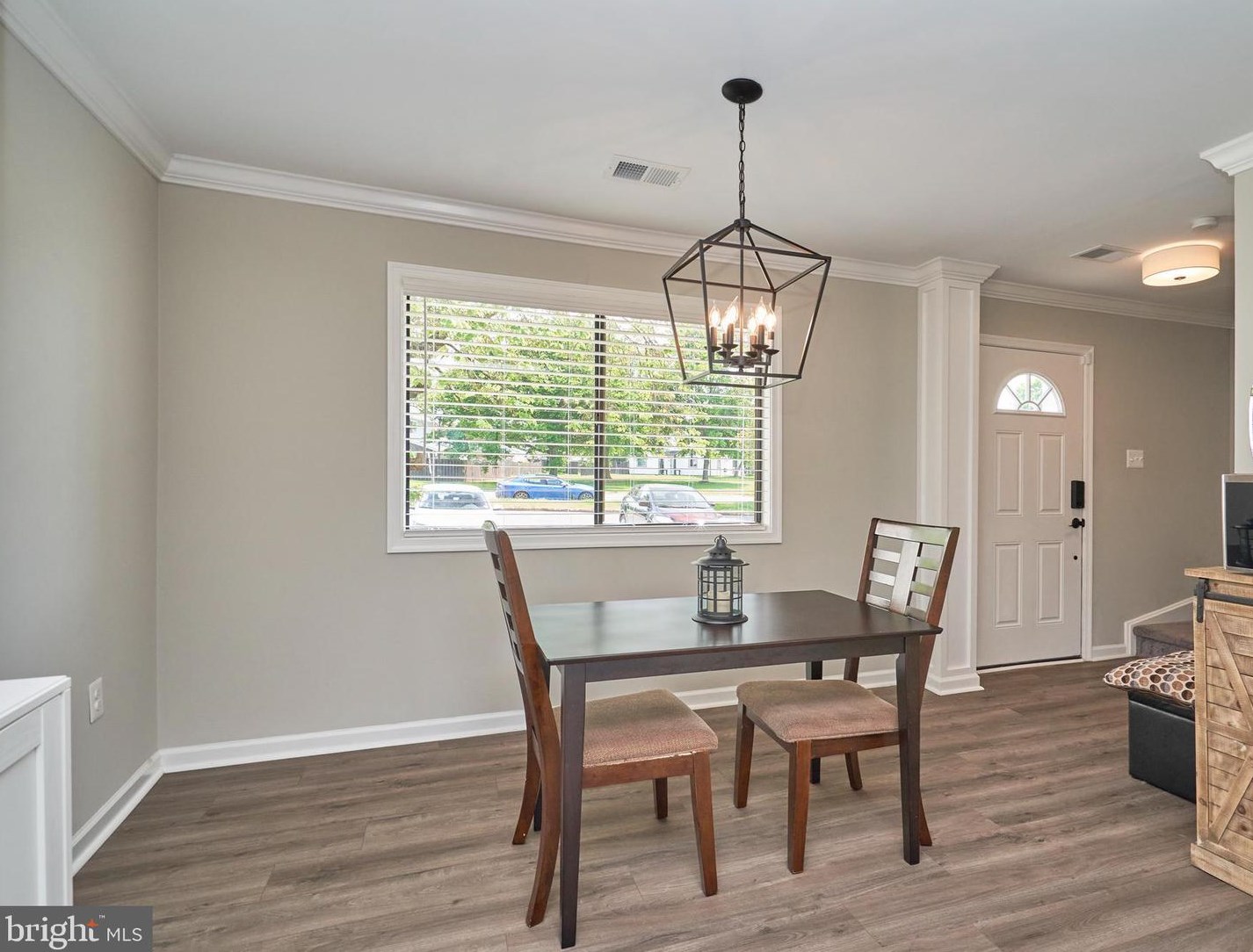 181 Cottage Rd, Dulles VA  20164-1305 exterior