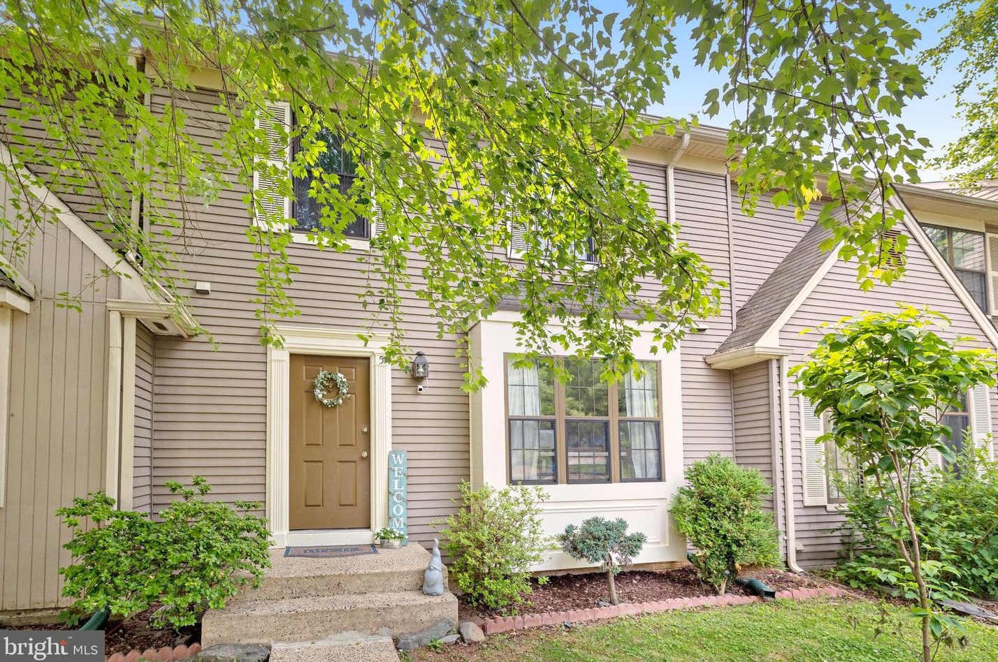 5 Vandercastel Rd, Dulles VA  20165-5622 exterior