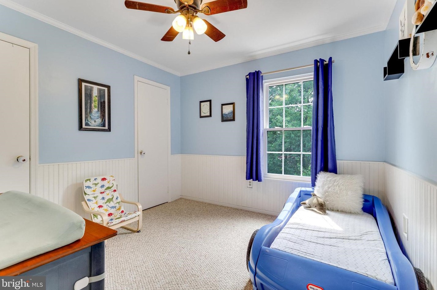 5 Vandercastel Rd, Dulles VA  20165-5622 exterior