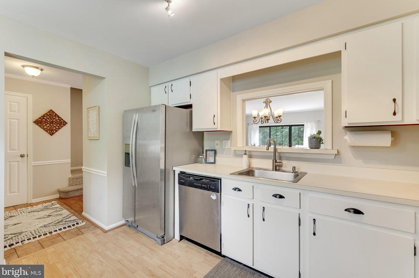 5 Vandercastel Rd, Dulles VA  20165-5622 exterior