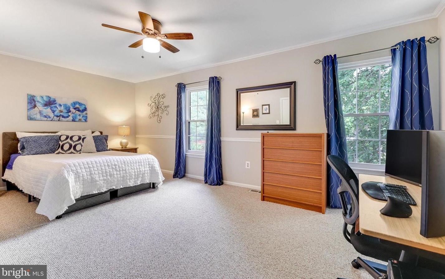 5 Vandercastel Rd, Dulles VA  20165-5622 exterior