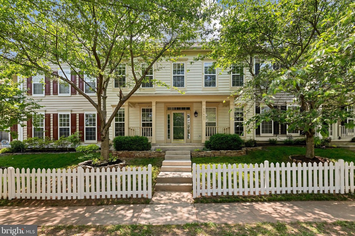 20417 Bowfonds St, Ashburn VA  20147-7459 exterior