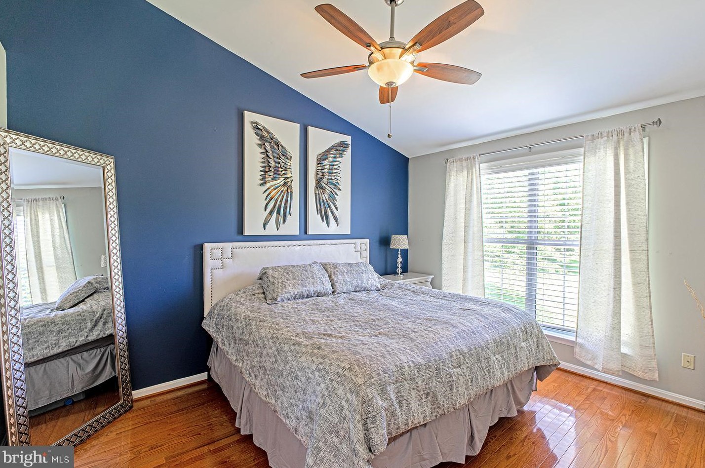 43322 Railstop Ter, Ashburn VA 20147-5331 exterior