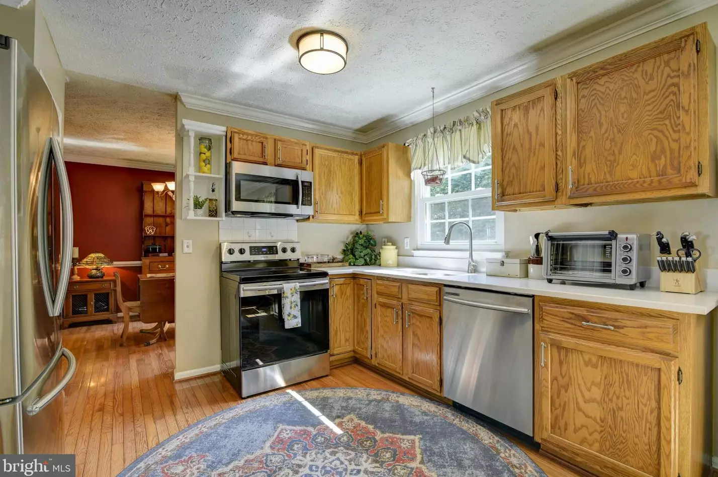 110 Sue Ann Ct, Dulles VA  20164-1923 exterior