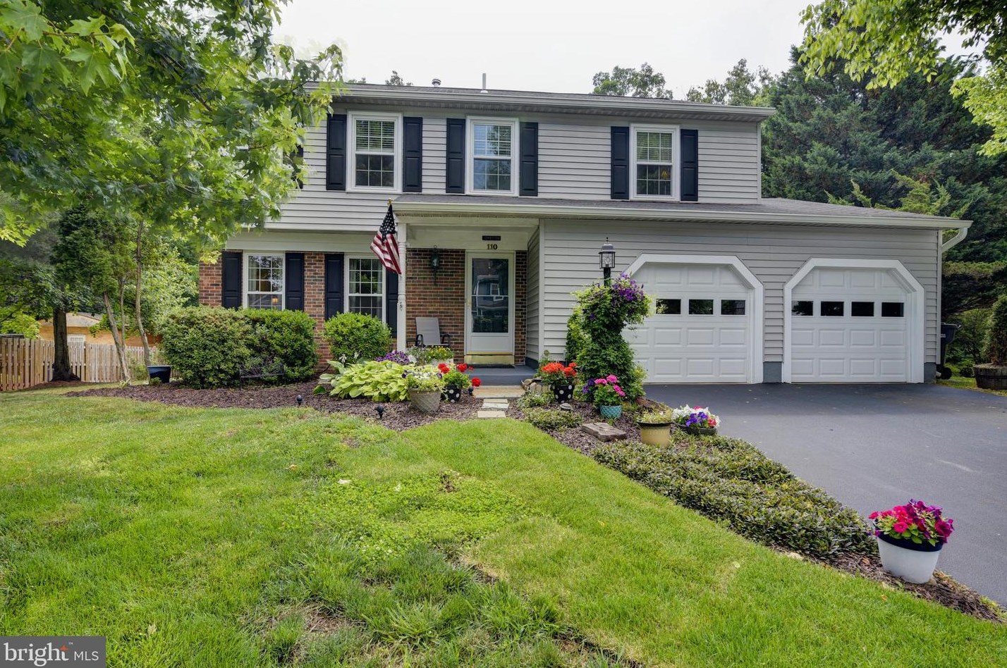 110 Sue Ann Ct, Dulles VA  20164-1923 exterior
