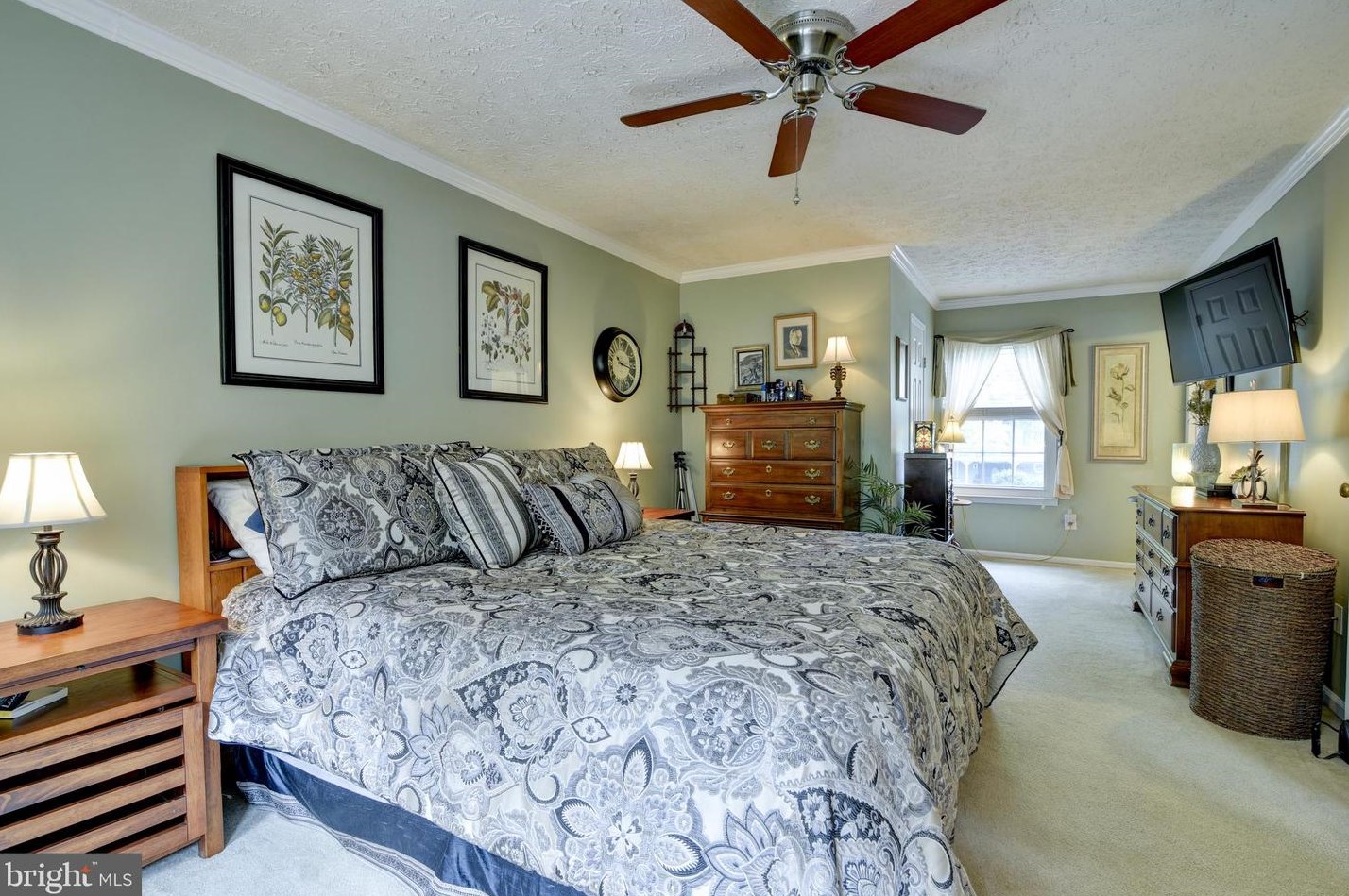 110 Sue Ann Ct, Dulles VA  20164-1923 exterior