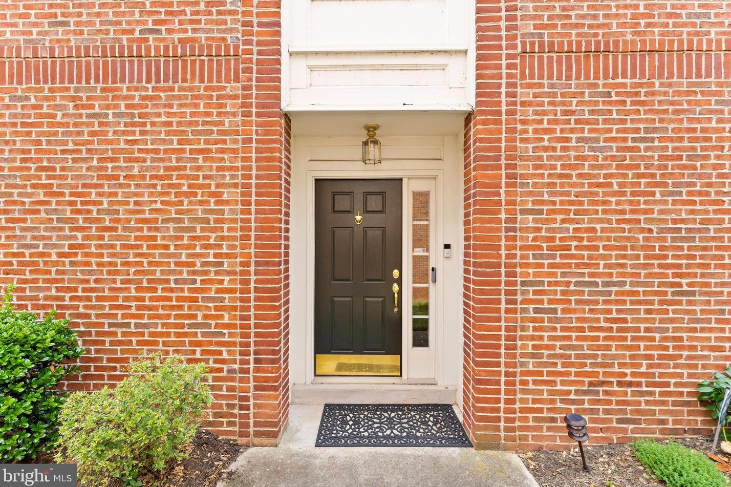 47857 Scotsborough Sq, Dulles VA  20165-5168 exterior