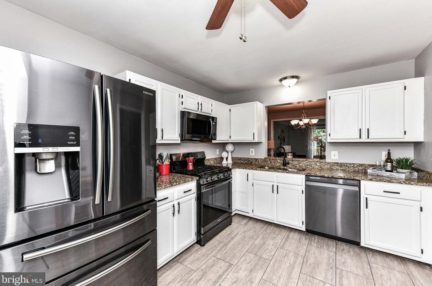 43792 Laburnum Sq, Ashburn VA  20147-5443 exterior