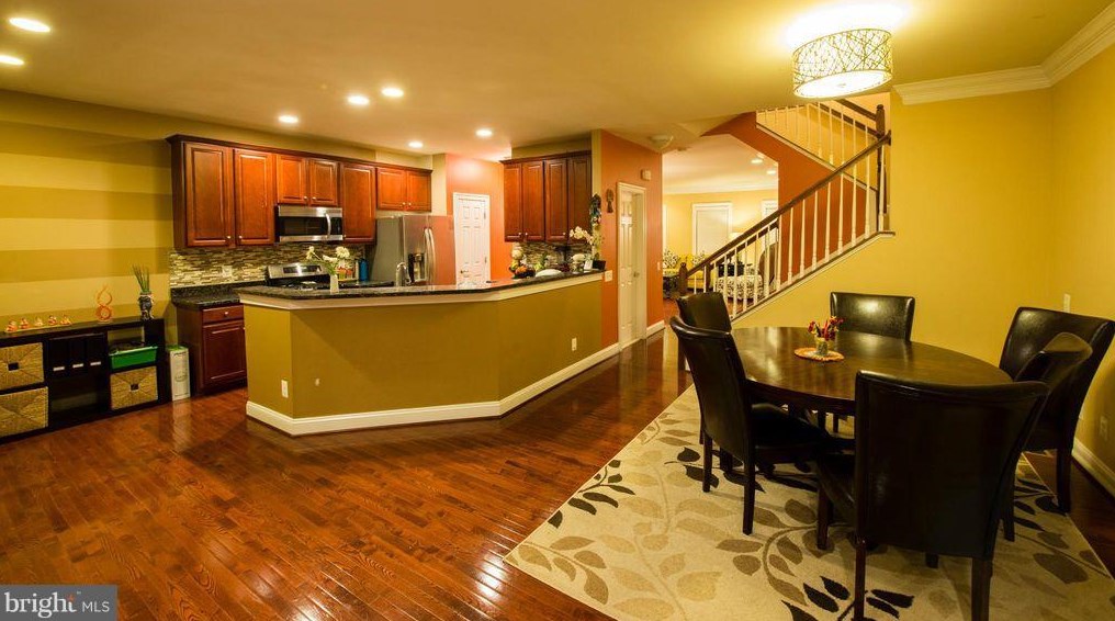 22279 Rampsbeck Ter, Ashburn VA  20148-4146 exterior