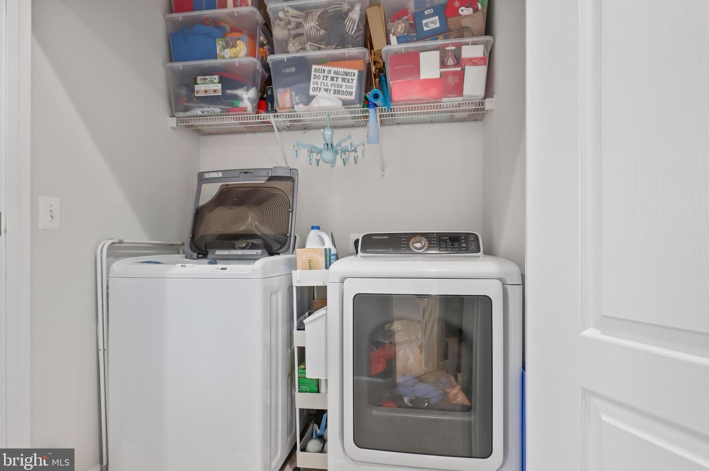 42463 Benfold Sq, Ashburn VA 20148-7610 exterior